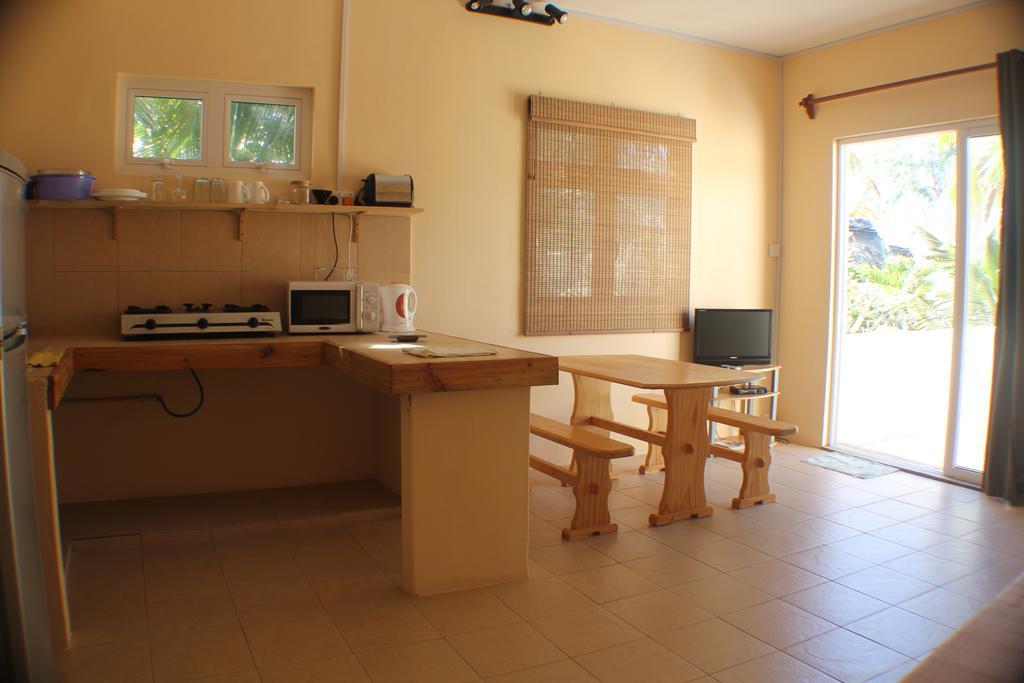 Keravel Bungalows Pointe D'Esny Ruang foto