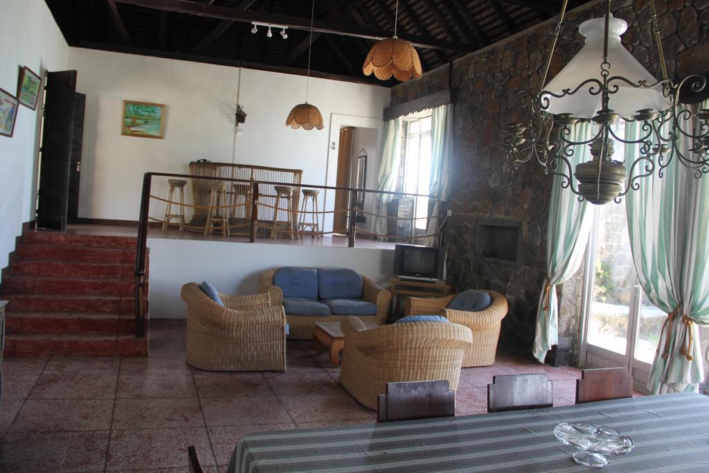 Keravel Bungalows Pointe D'Esny Ruang foto